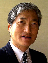 moon_ji.jpg (16644 bytes)